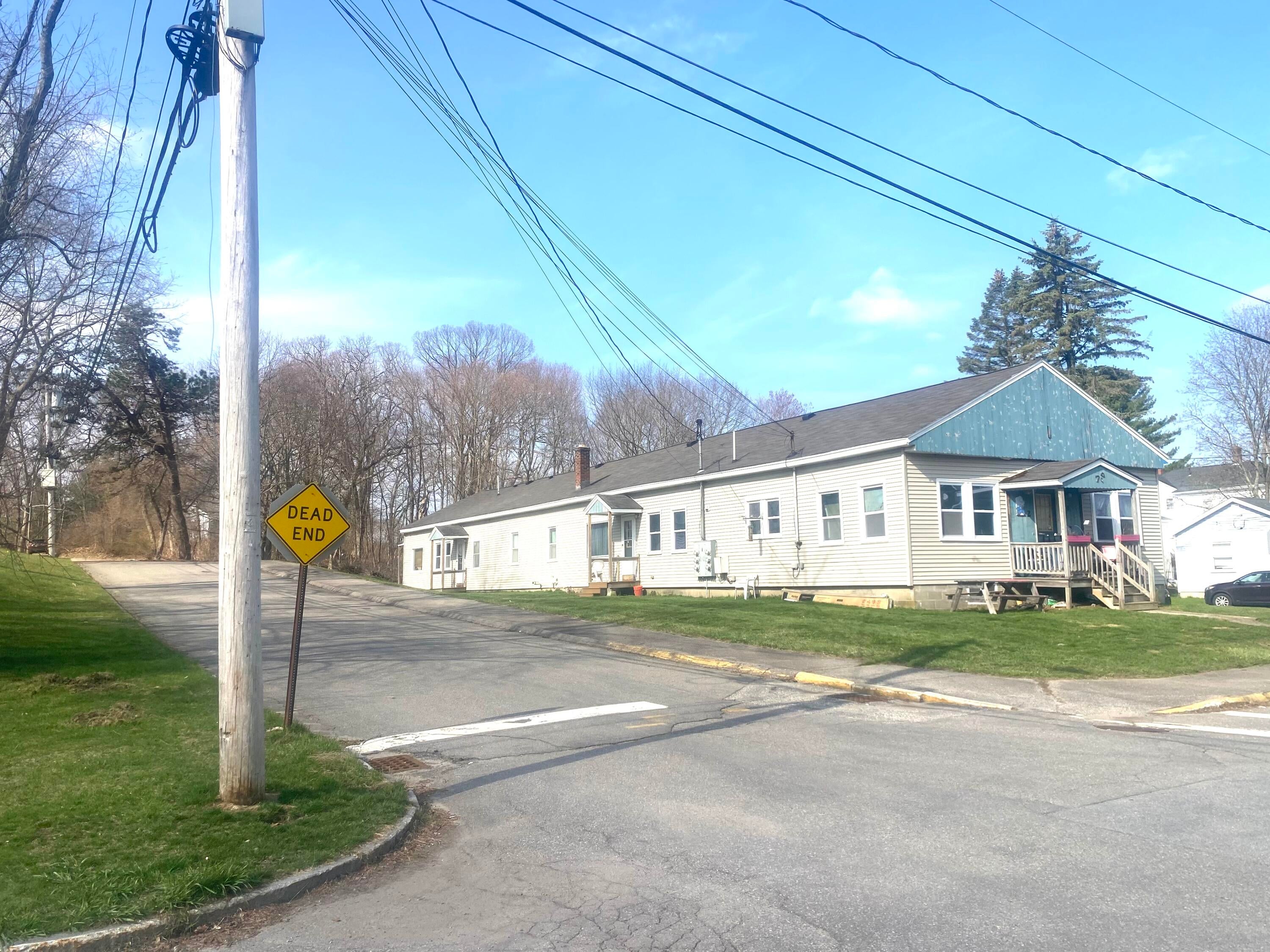 79 W Cutts Street