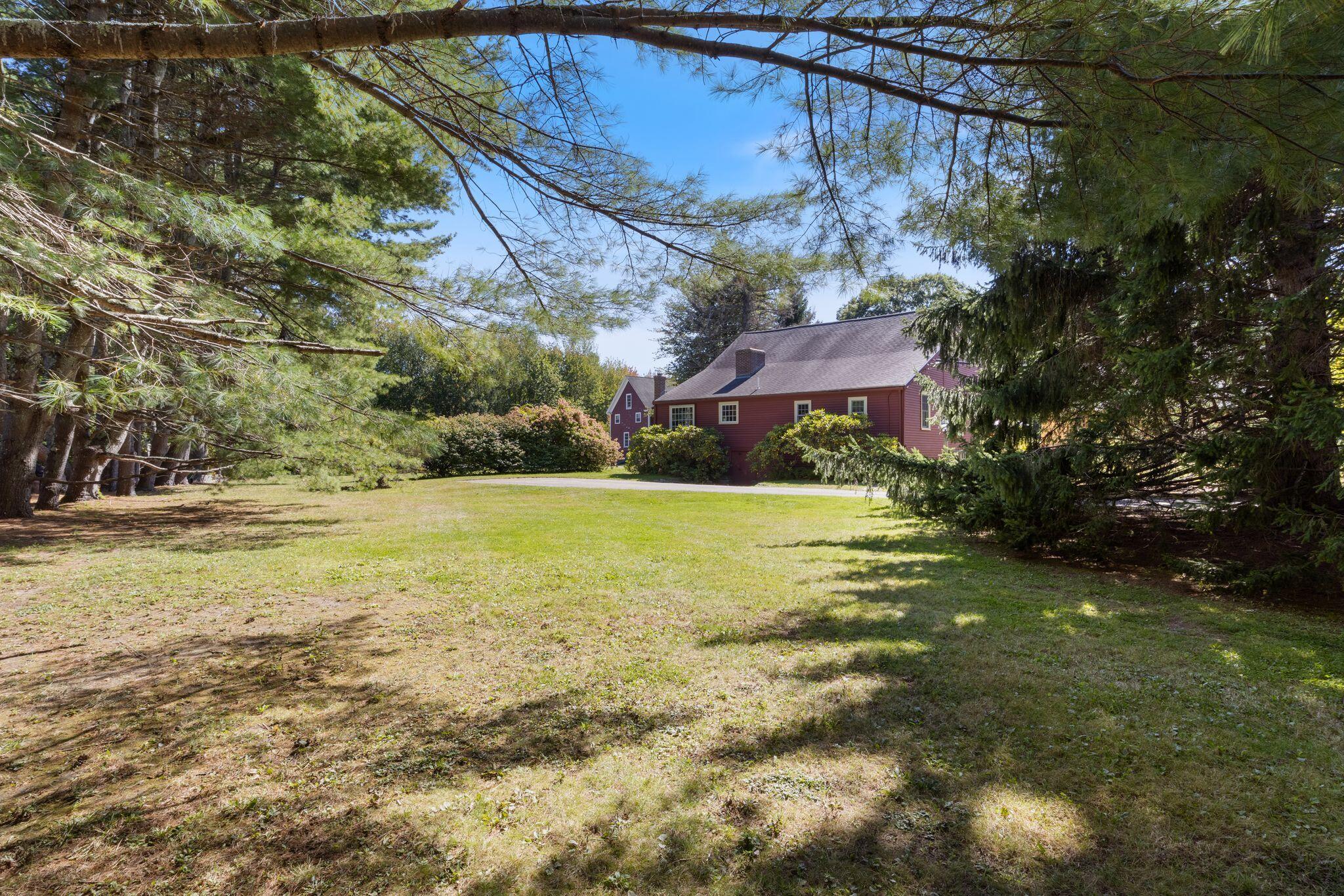 2 Plummer Lane