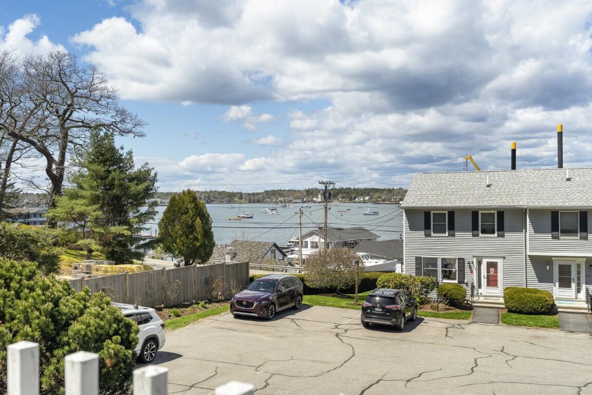 96 Atlantic Avenue C4