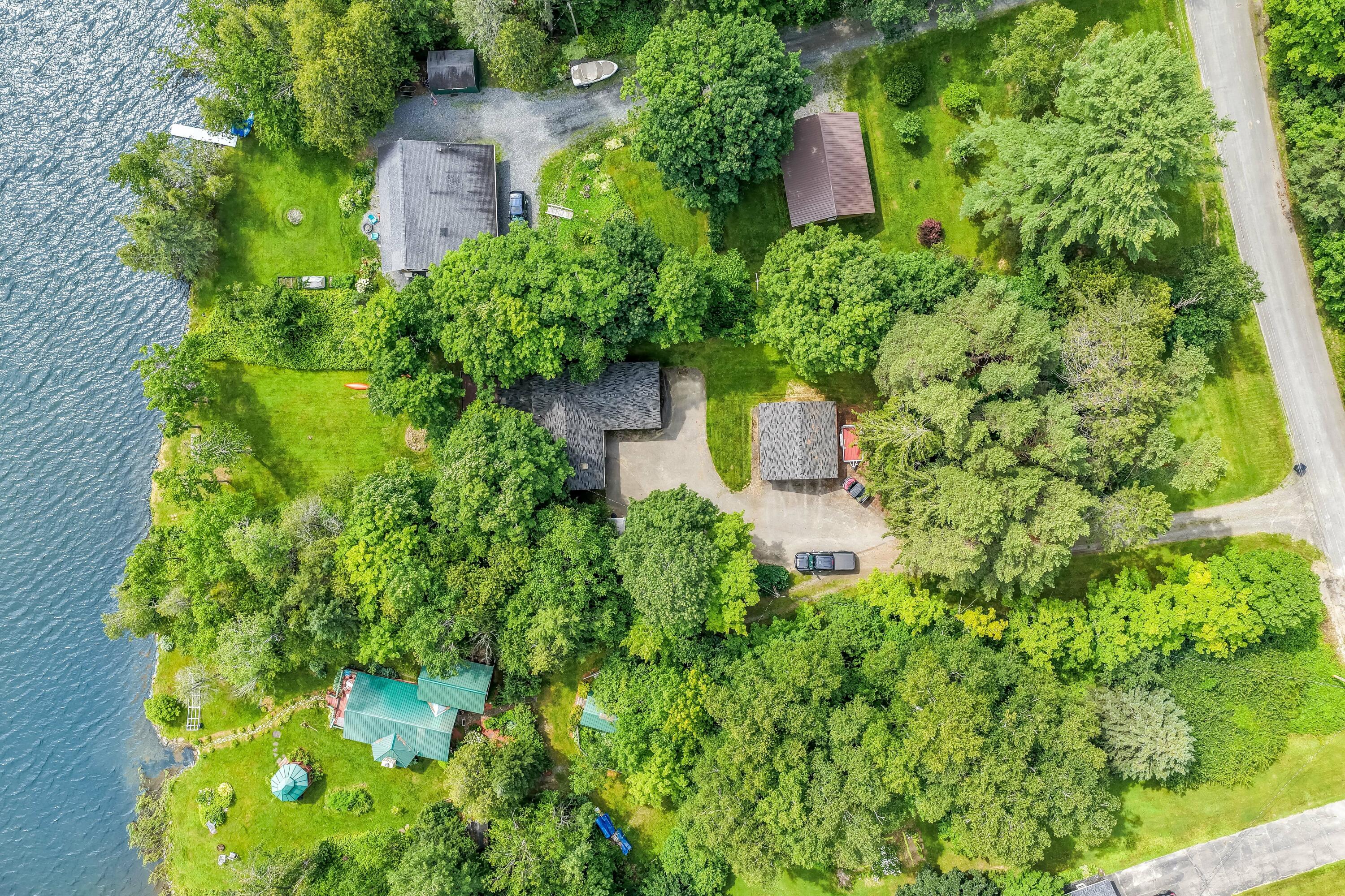 76 Lakeshore Drive