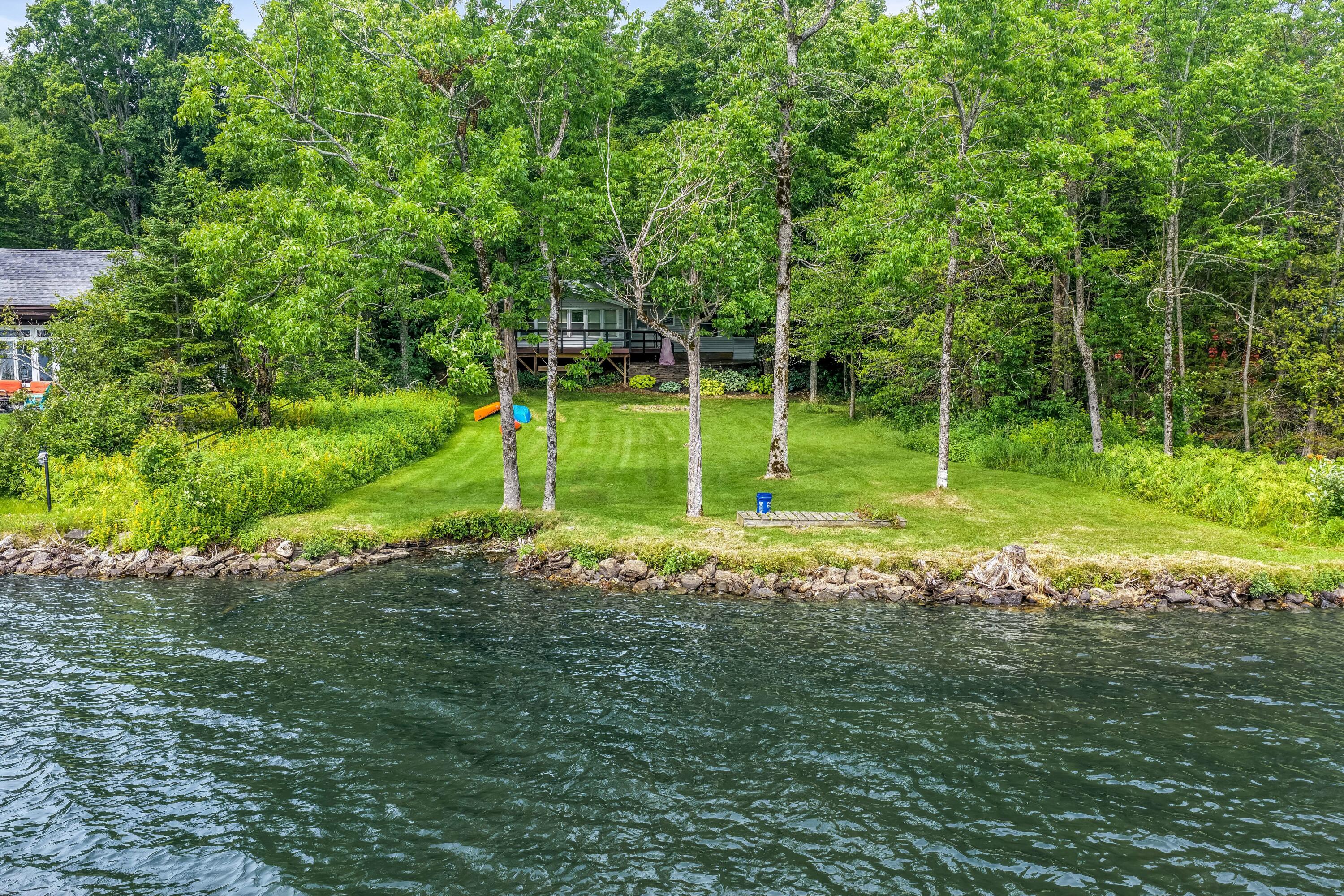 76 Lakeshore Drive