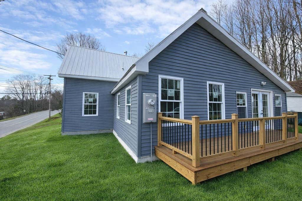 Photo of 129 Town Farm Road, Farmington, ME 04938 (MLS # 1668081)