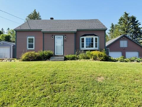 24 Westwind Drive