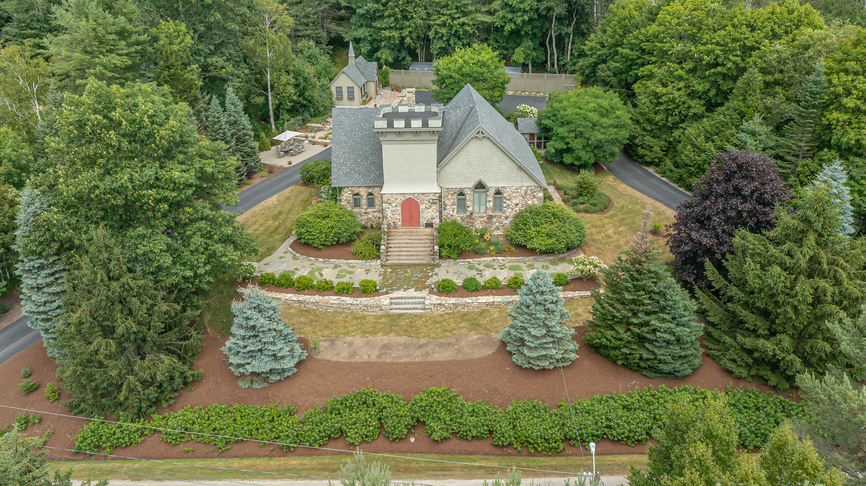 48 Old Searsport Avenue