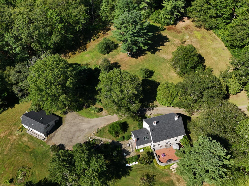 608 River Road