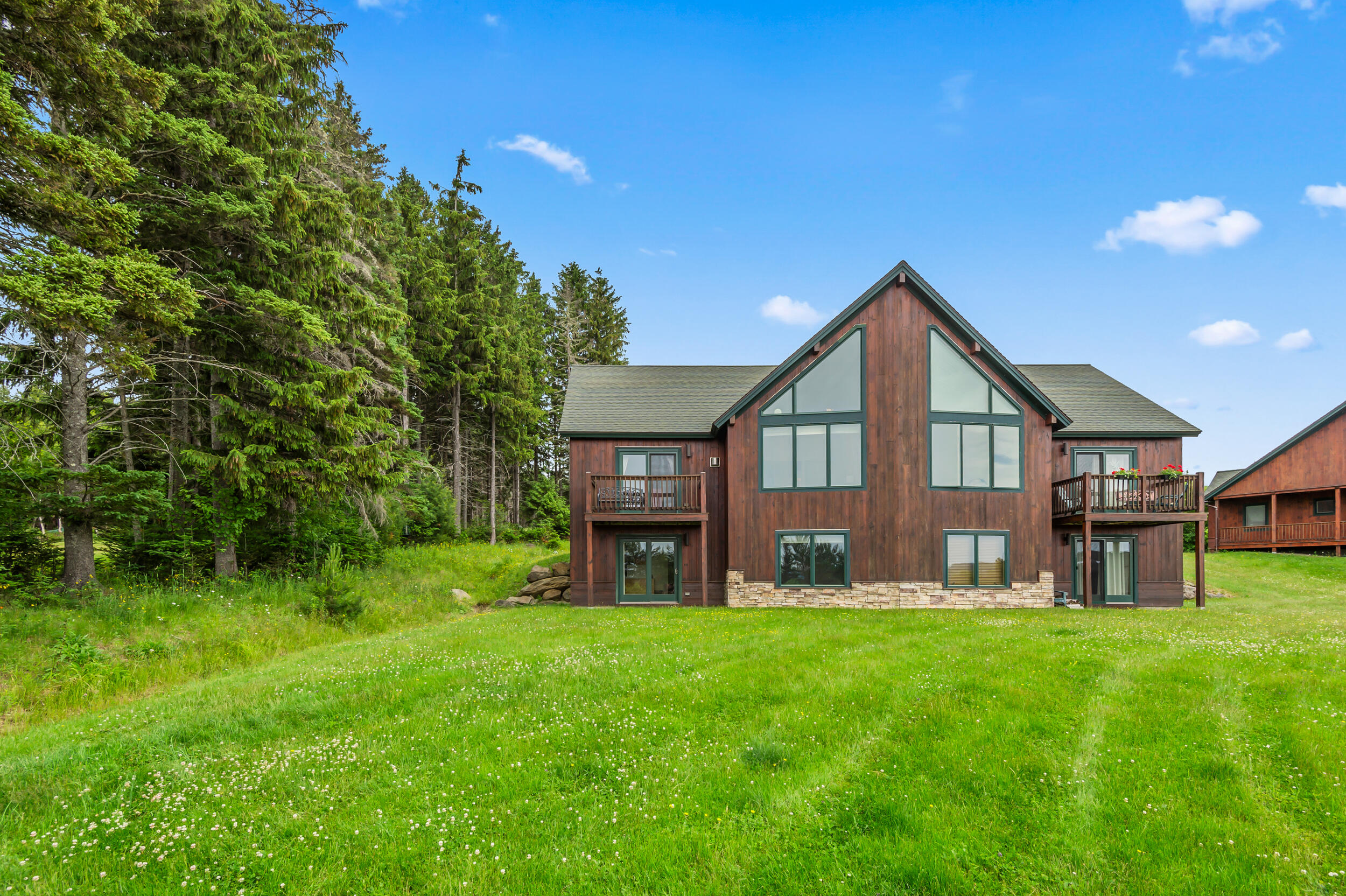 42 Whip Willow Farm Road 17
