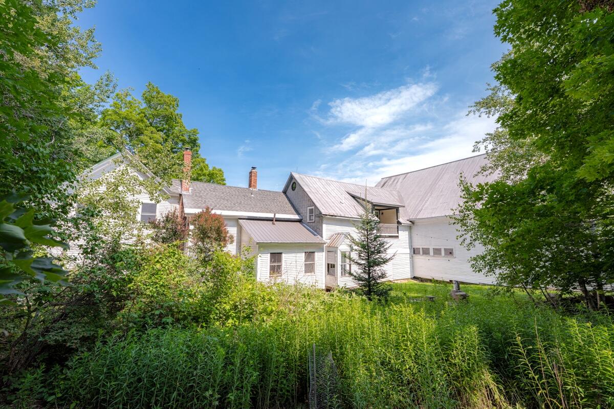 32 Don Hunt Road