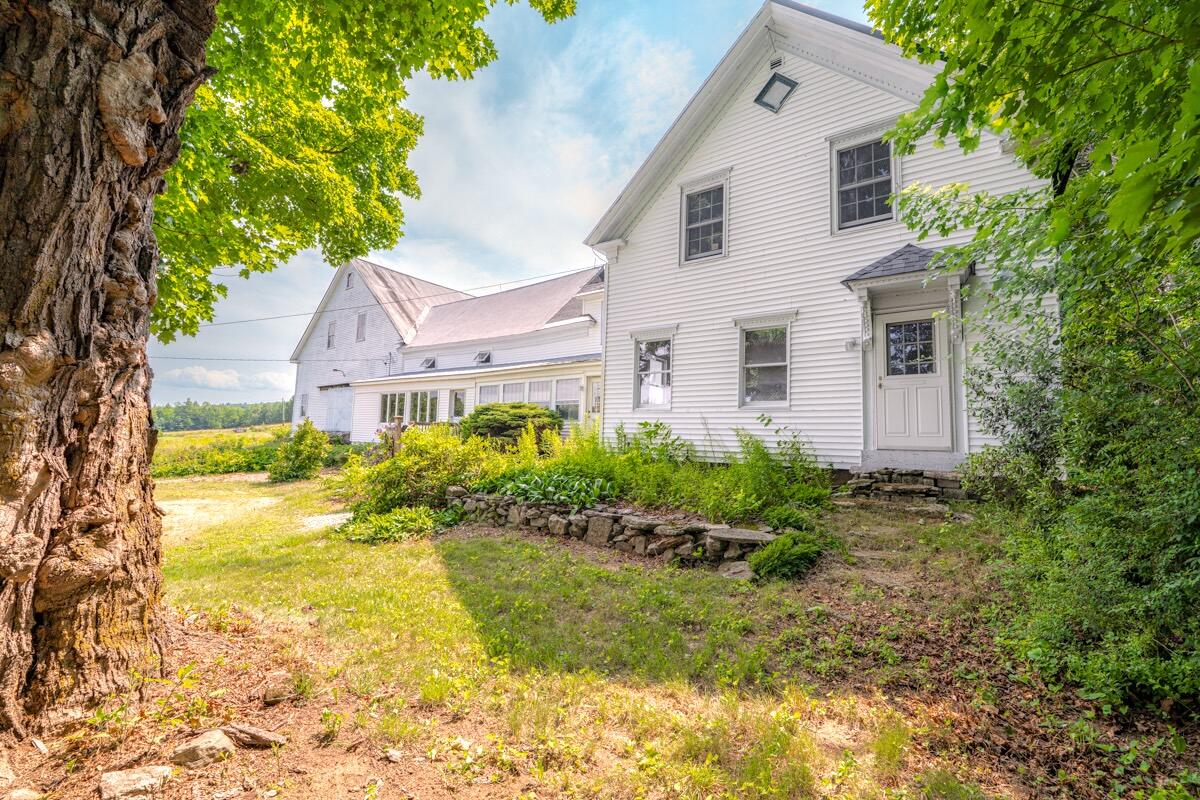 32 Don Hunt Road