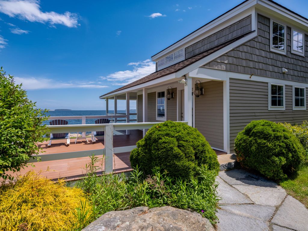 Photo of 9 Elwell Point, South Thomaston, ME 04858 (MLS # 1665013)