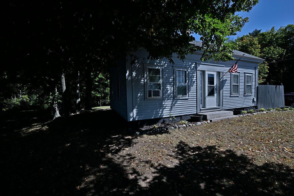 1580 Main Street