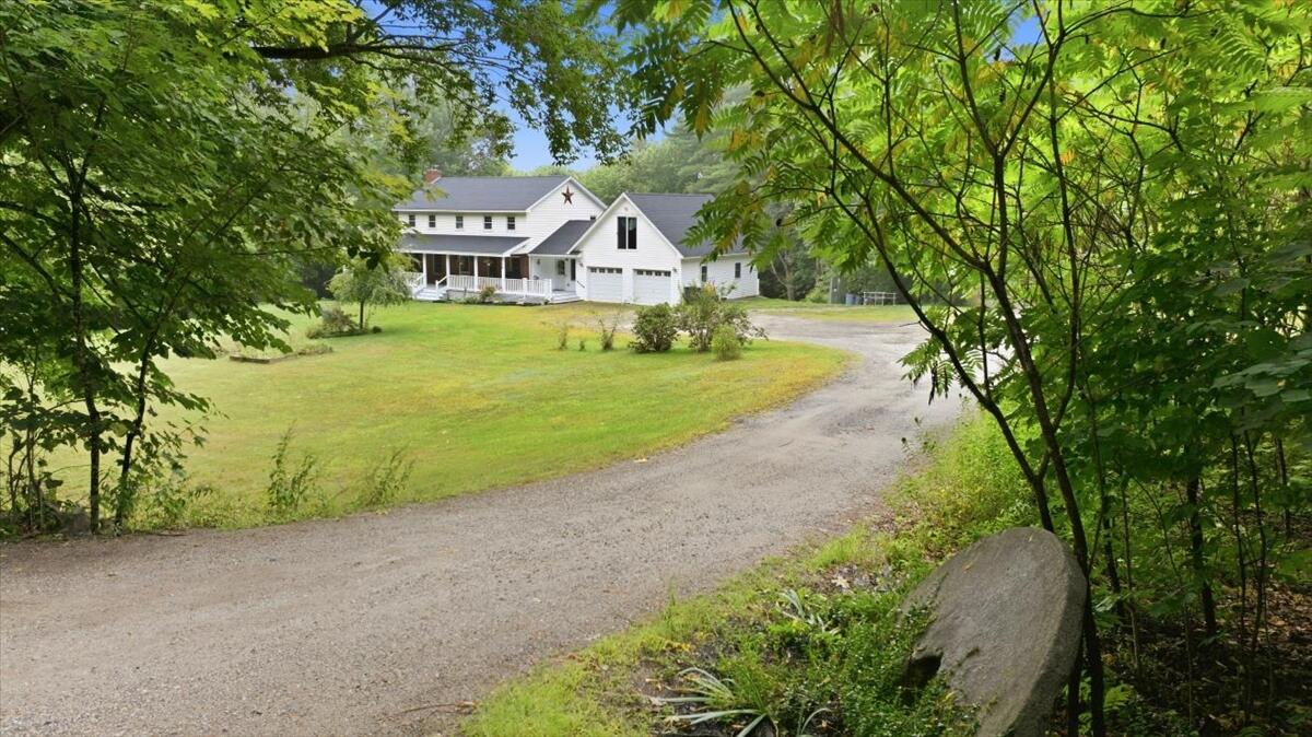 28 Kennebec Trail