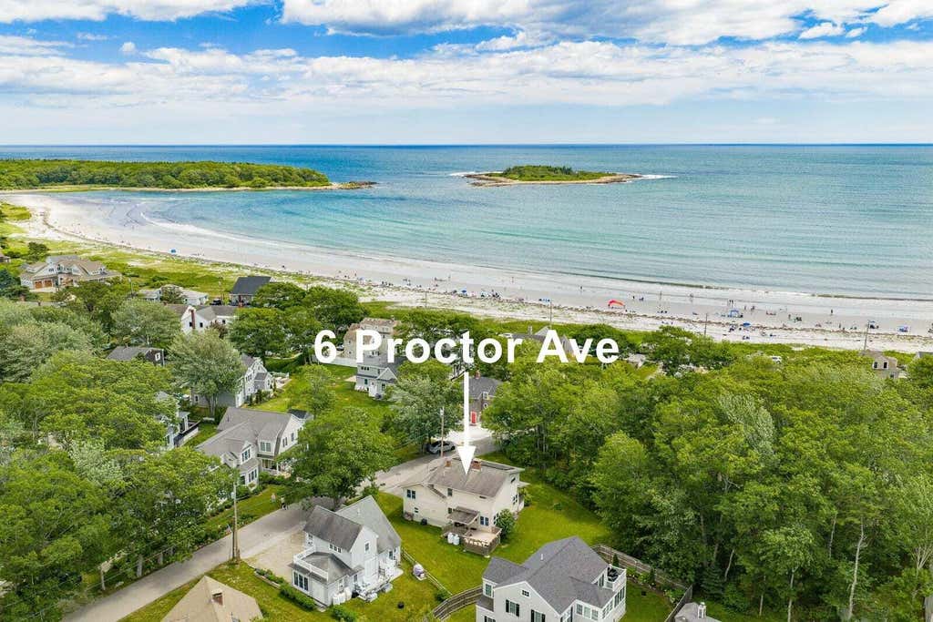 Photo of 6 Proctor Avenue, Kennebunkport, ME 04046 (MLS # 1668788)