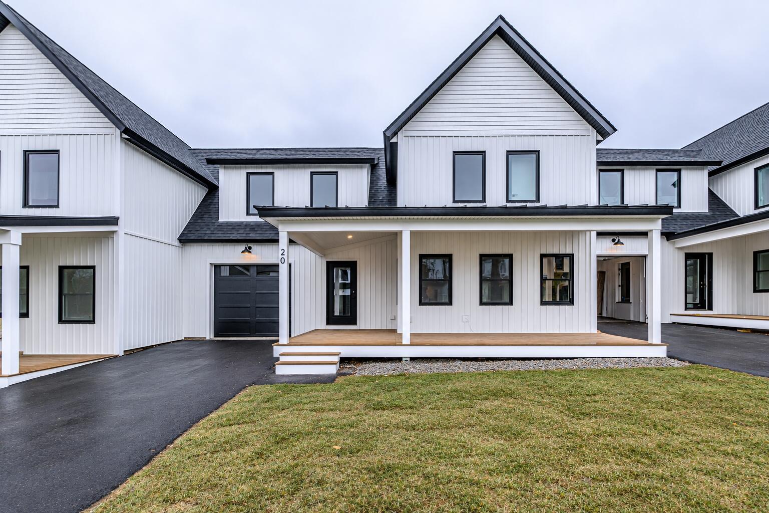 20 Fairway Commons Drive 2