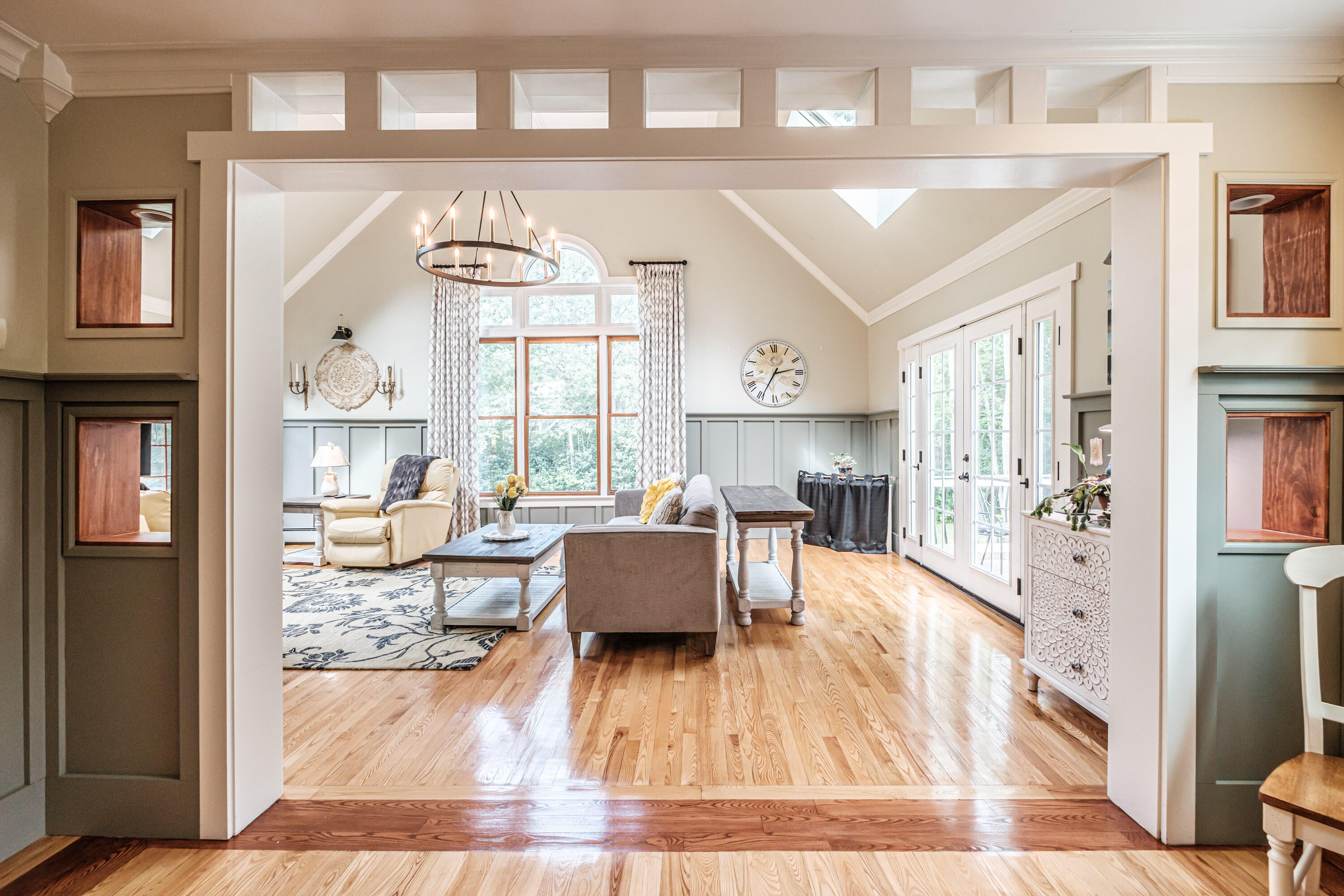84 Winding Way