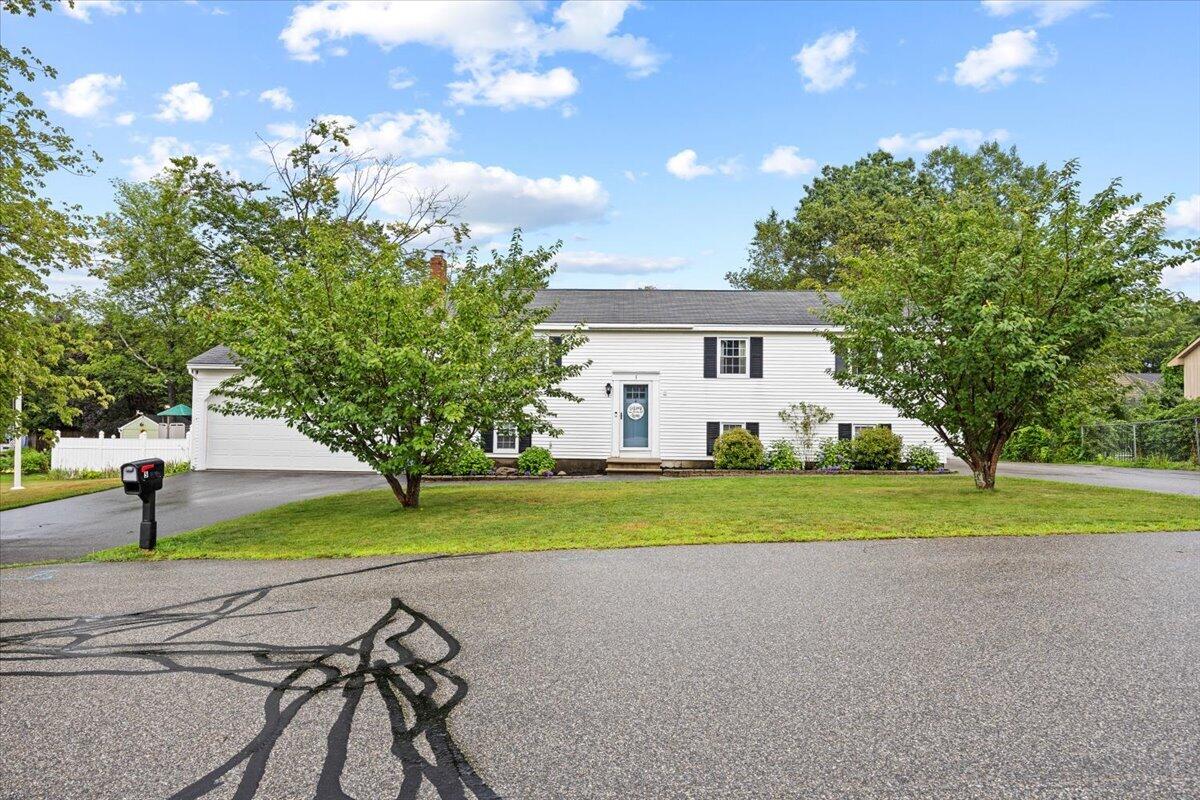 5 Deborah Avenue
