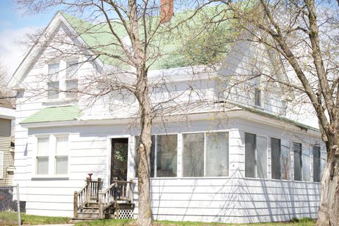 Photo of 17 Katahdin Avenue, Millinocket, ME 04462 (MLS # 1664534)