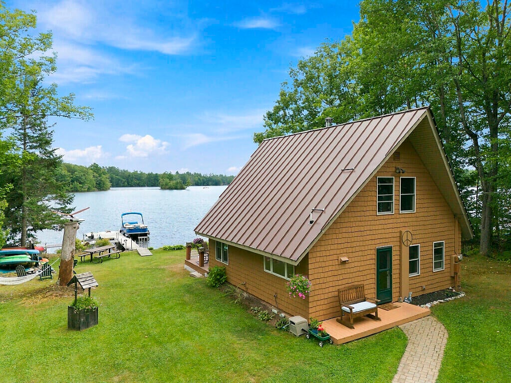 44 Woodham Drive