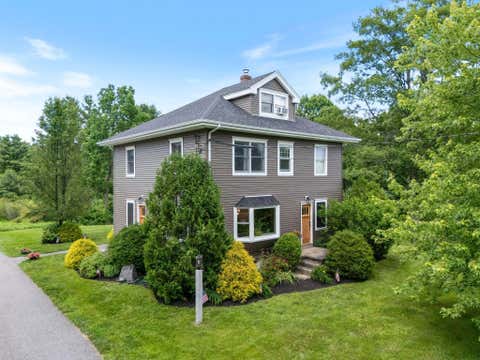 Photo of 23 Queen Street, Gorham, ME 04038 (MLS # 1668916)
