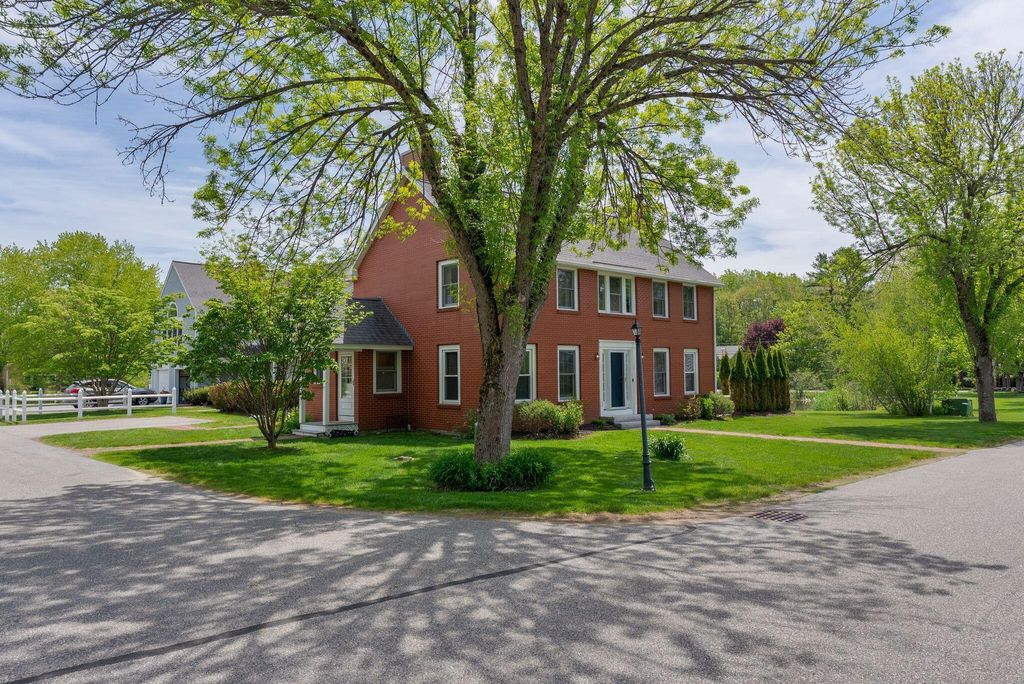 Photo of 1 Ephraim Tyler Way #E-1, Kennebunk, ME 04043 (MLS # 1664697)