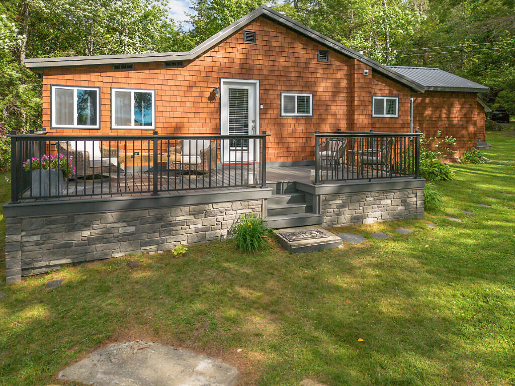 165 Helens Lane