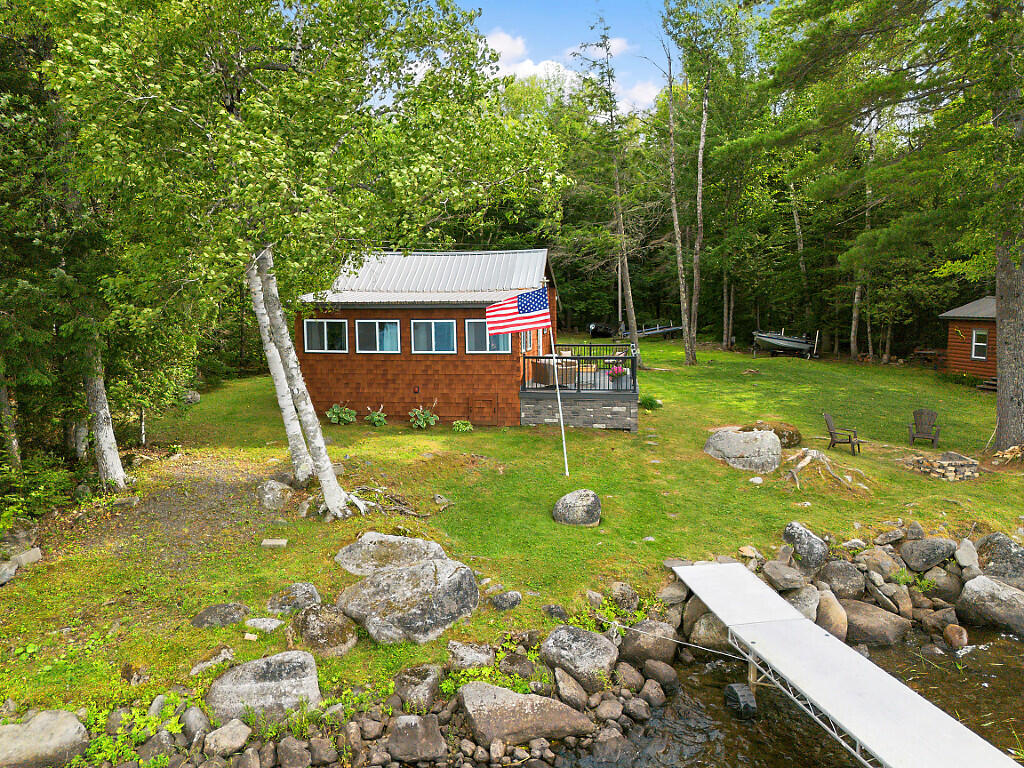 165 Helens Lane