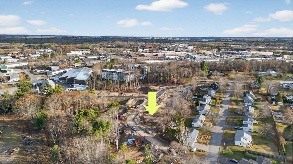 Photo of 106 Deer Hill Circle, Westbrook, ME 04092 (MLS # 1665259)