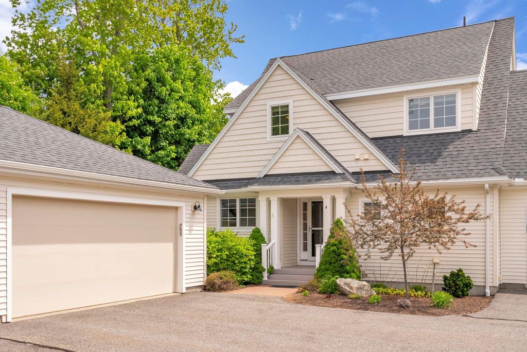 Photo of 4 Ivy Way #78, Brunswick, ME 04011 (MLS # 1665203)