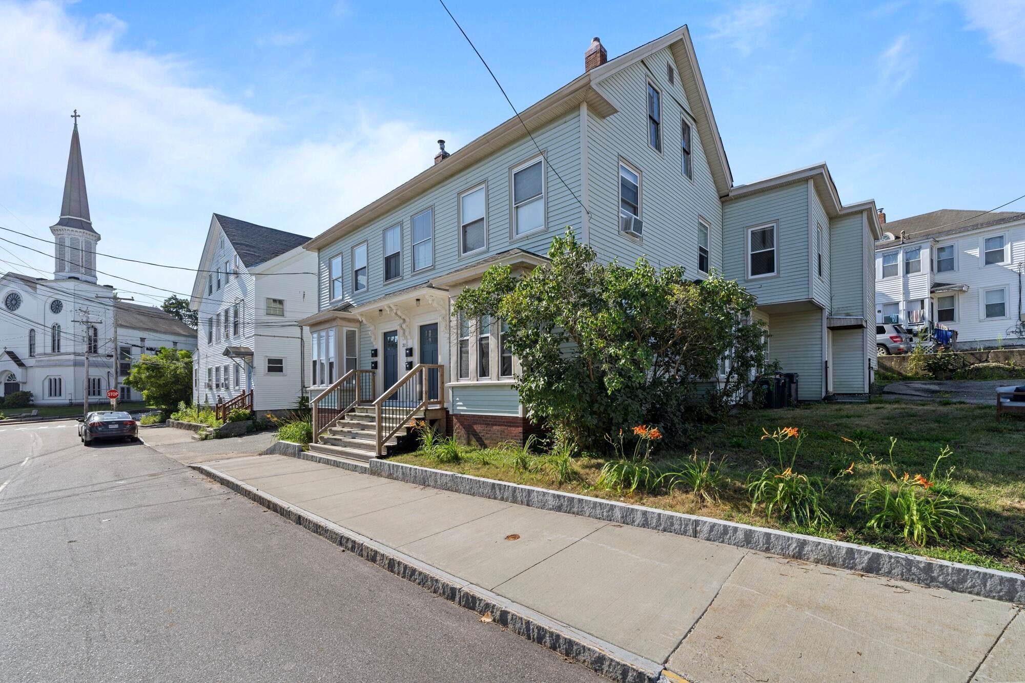 31 Crescent Street