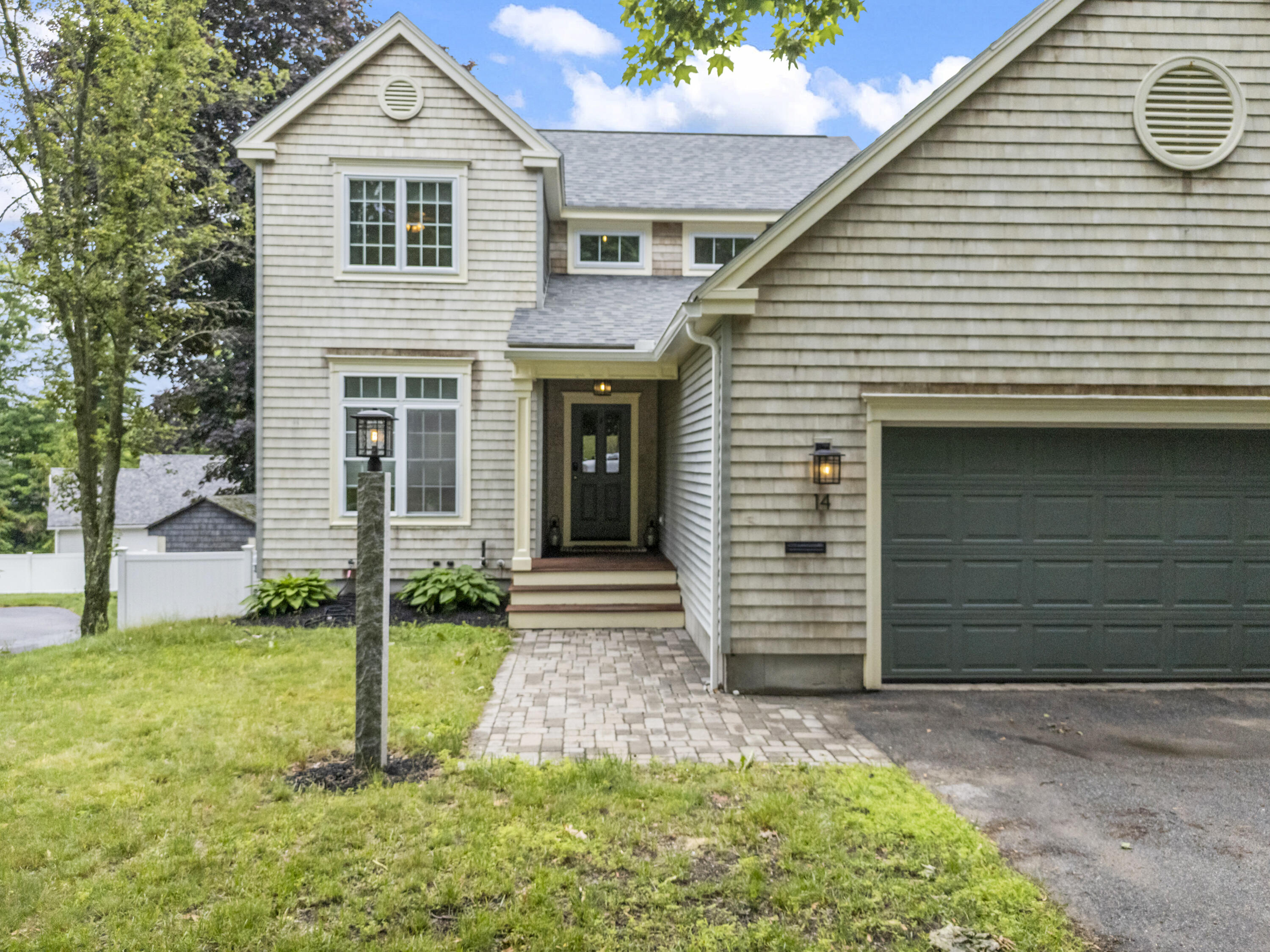 14 Flaggy Meadow Road