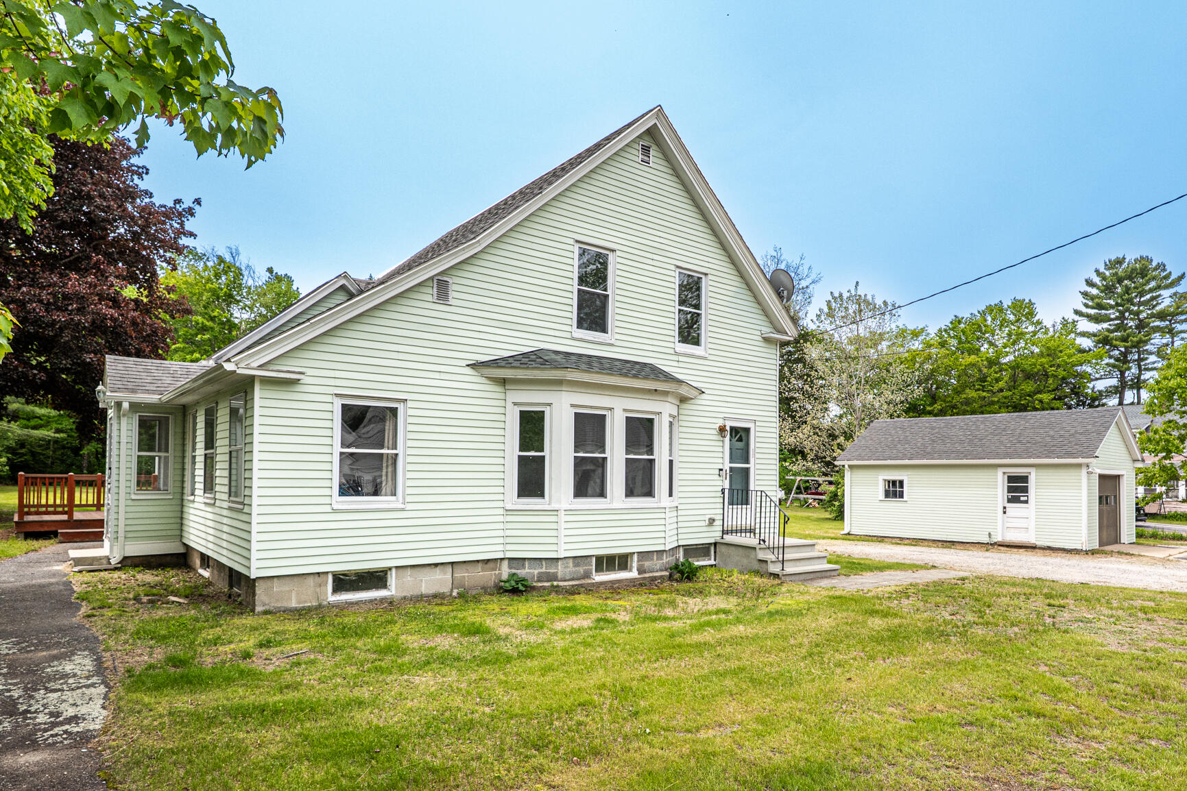 18 Cooks Mills Road