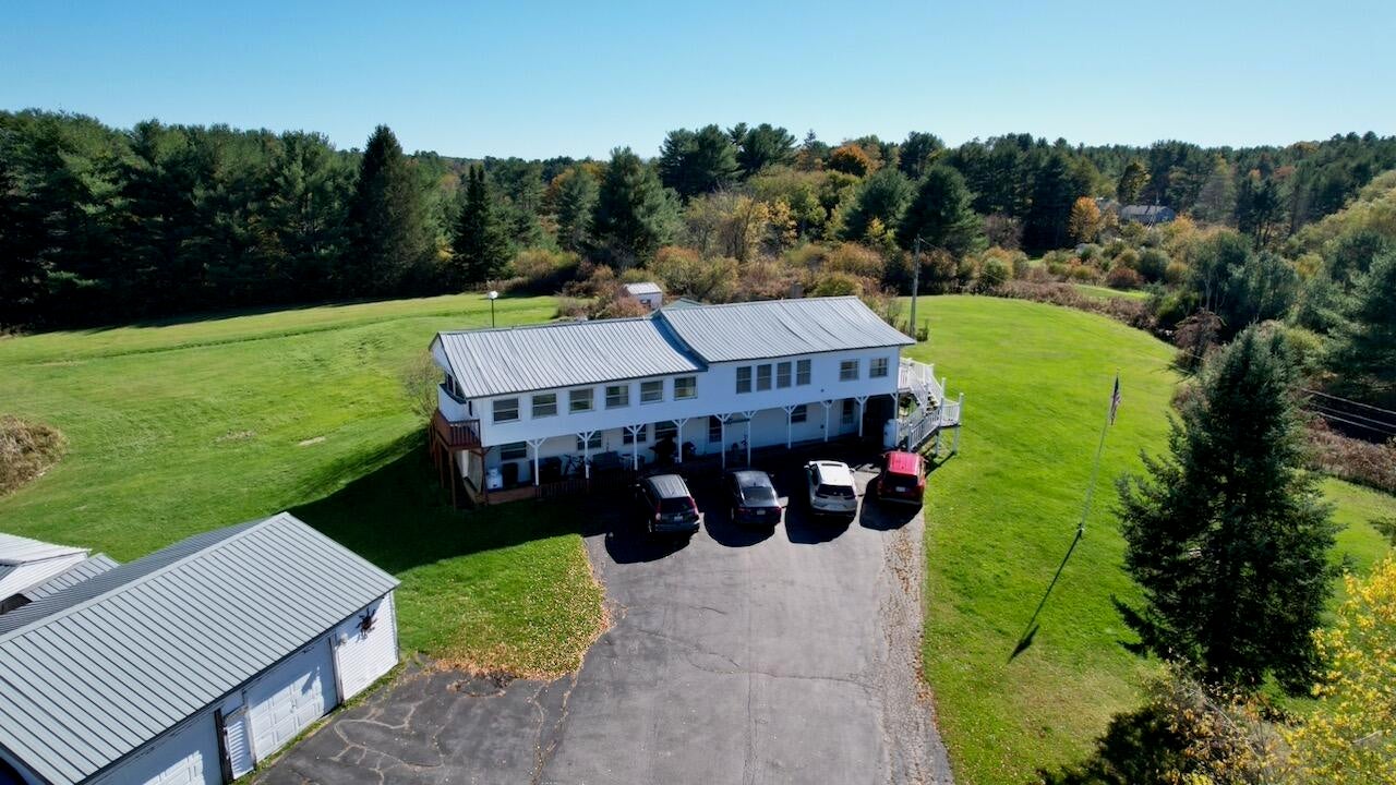 11 Jacques Lane