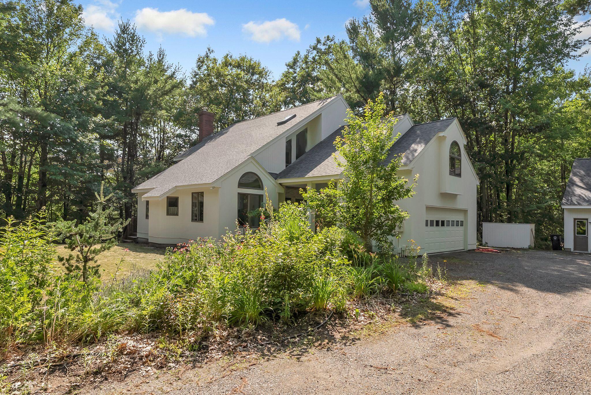 30 Moose Rocks Road