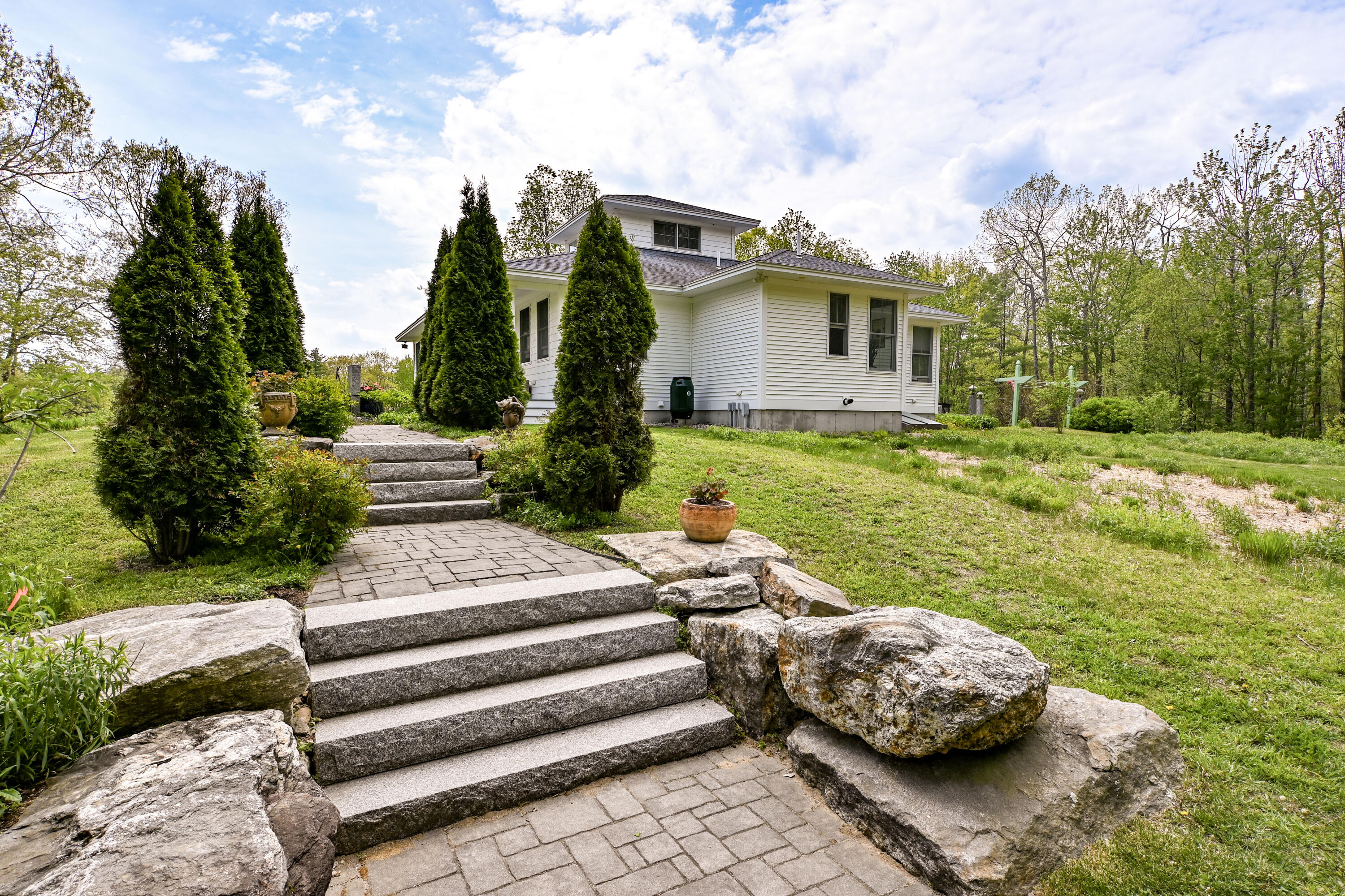 9 Fallen Oak Drive