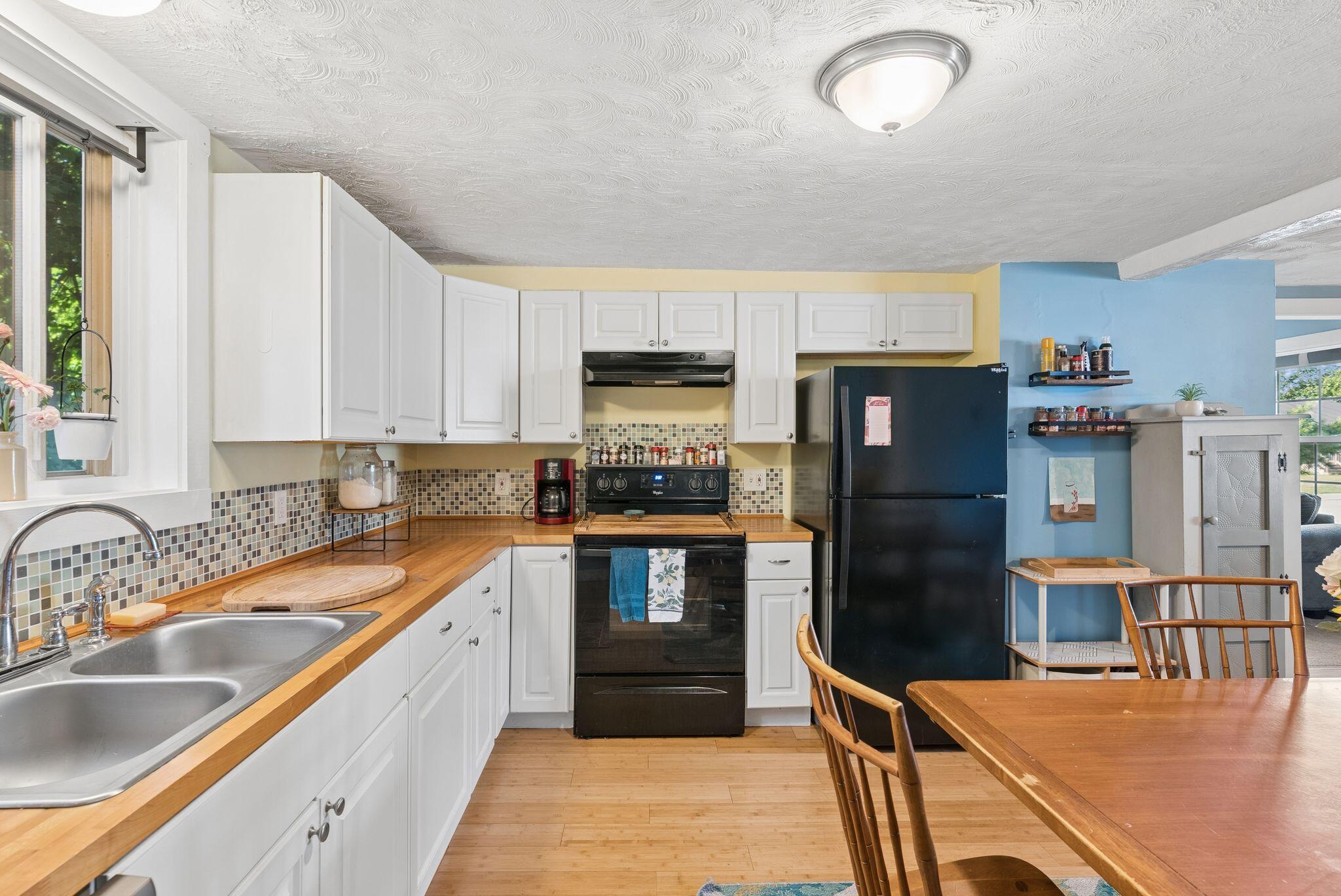 263 Huston Road