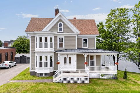 Photo of 114 N Main Street, Pittsfield, ME 04967 (MLS # 1664946)