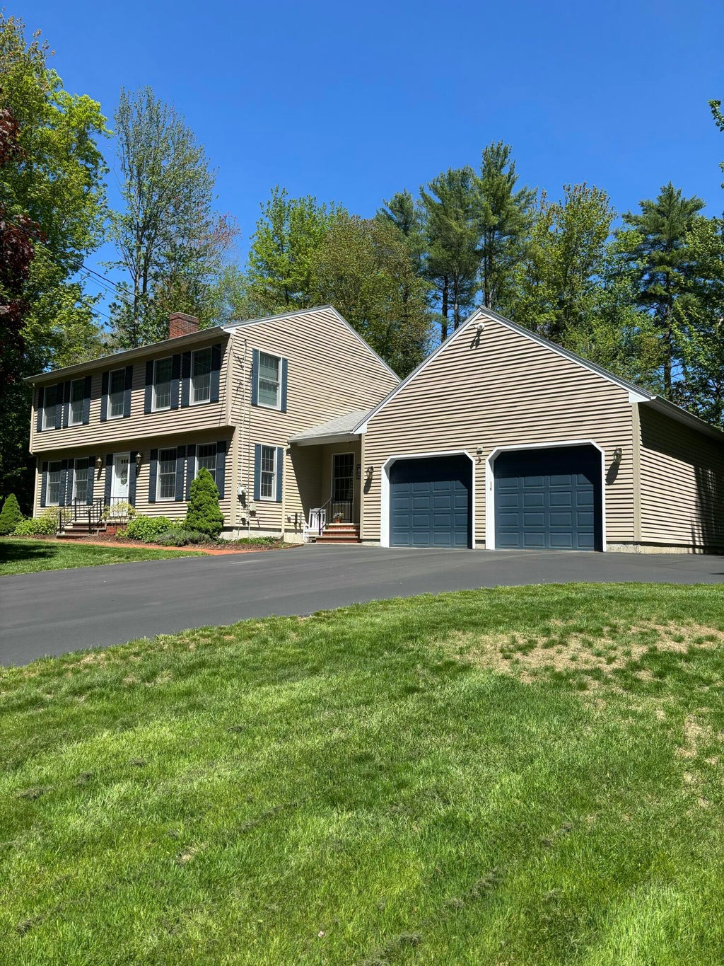 Photo of 137 Cedarwood Road, Auburn, ME 04210 (MLS # 1667427)