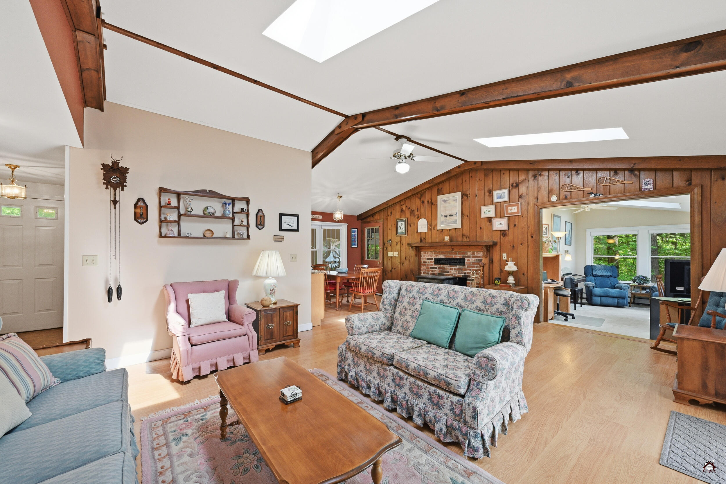 65 Lakeshore Drive