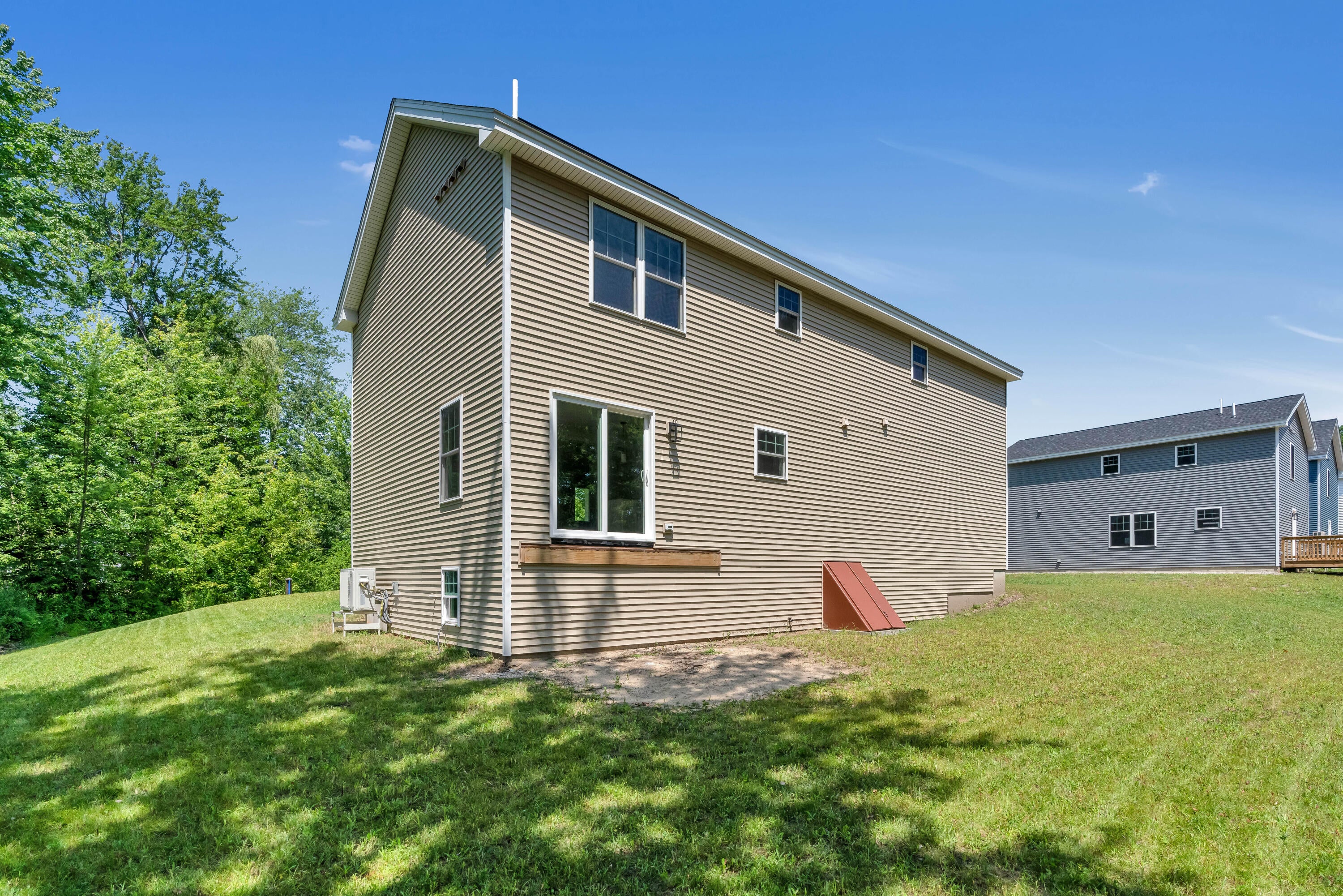 5 Blaine Street 99
