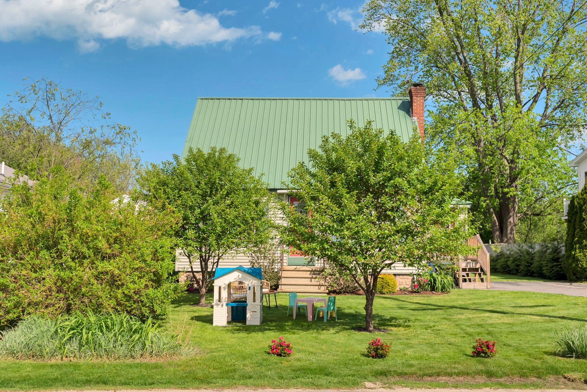 74 Huntress Avenue