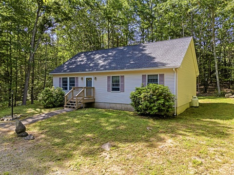 Photo of 4 Mckenna Lane, York, ME 03909 (MLS # 1668879)