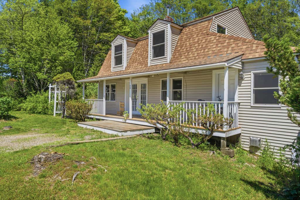 Photo of 7 Cross Road, Edgecomb, ME 04556 (MLS # 1666969)
