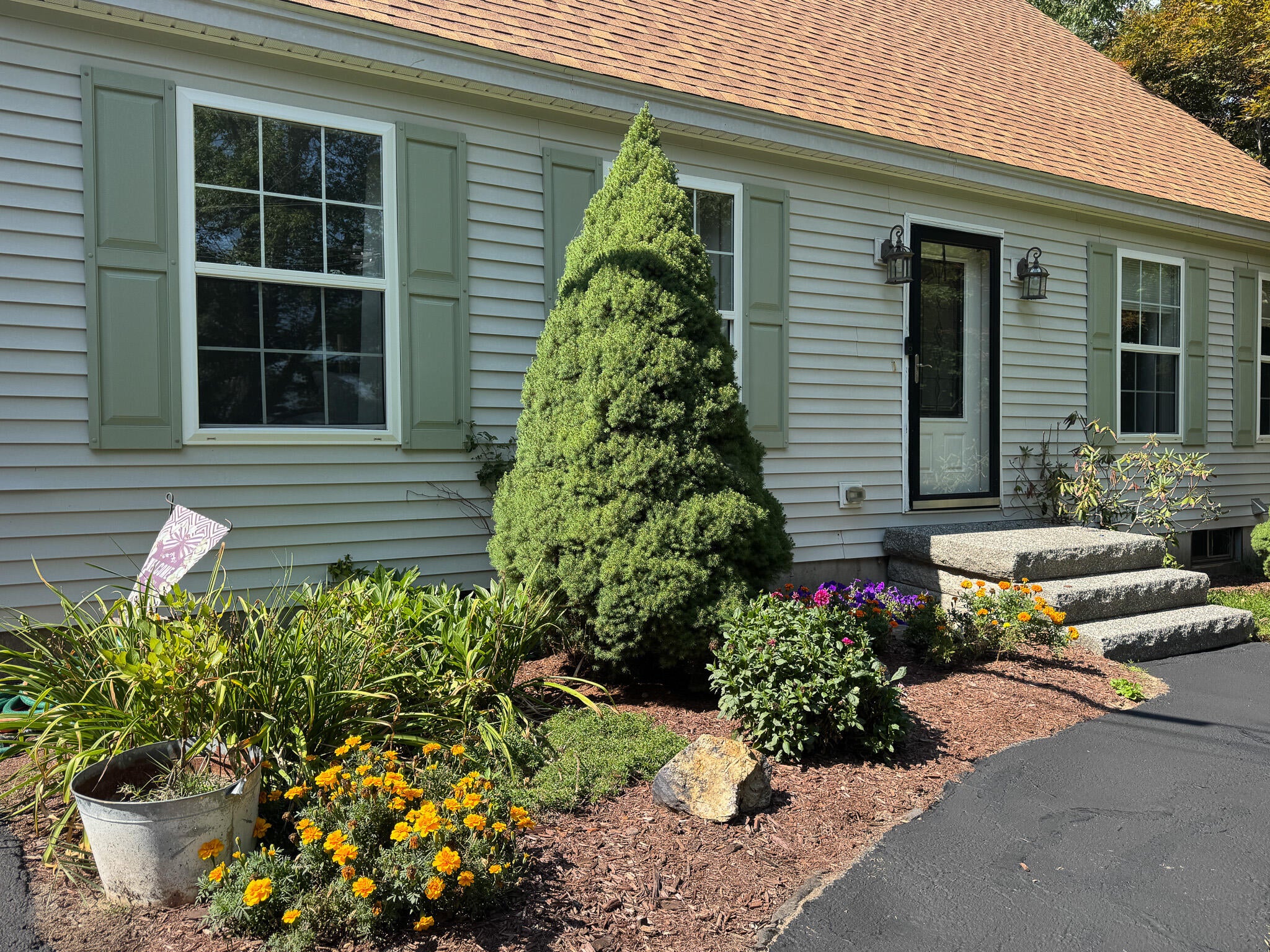 15 Dyer Road