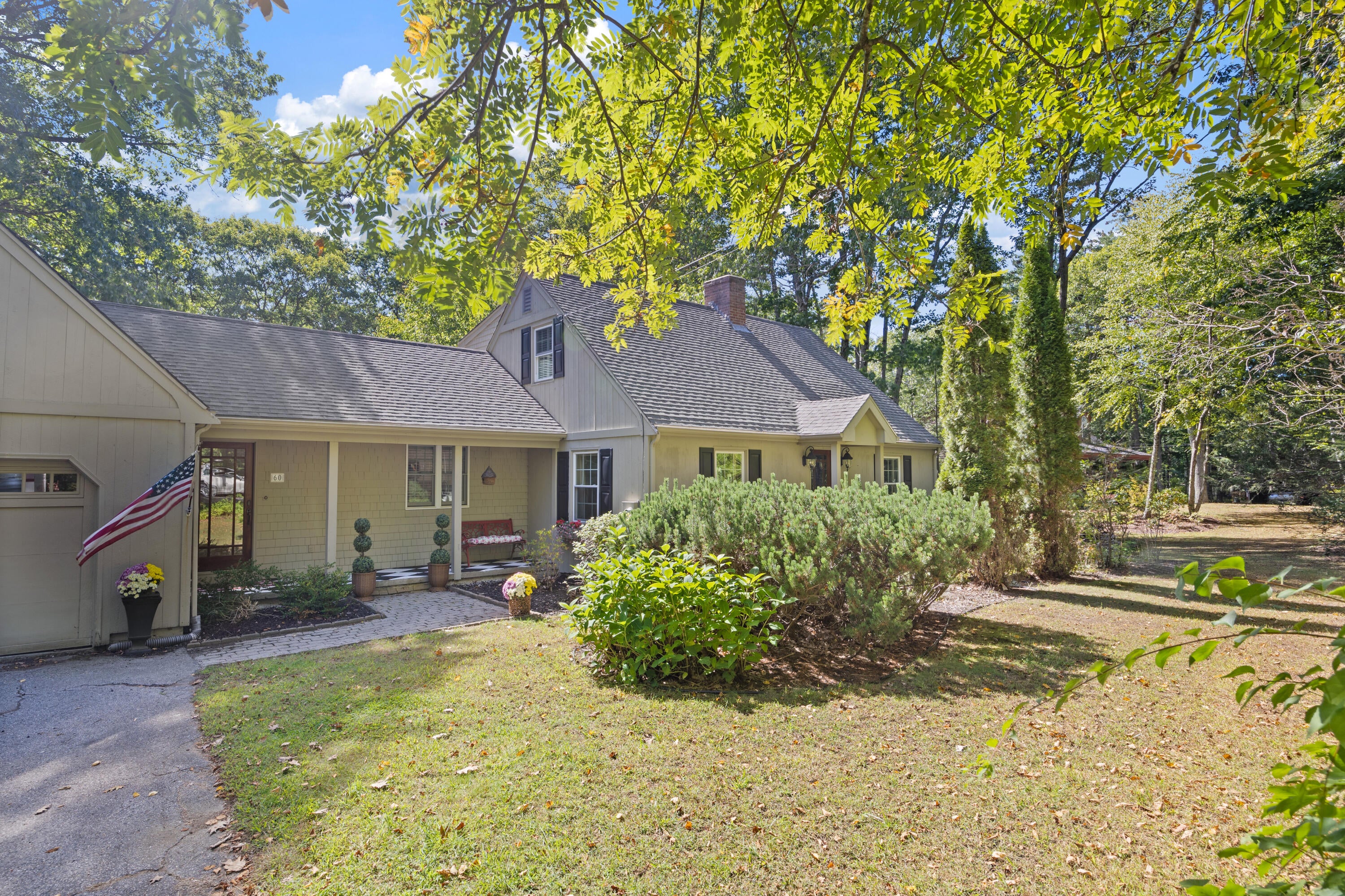 60 Sunrise Terrace