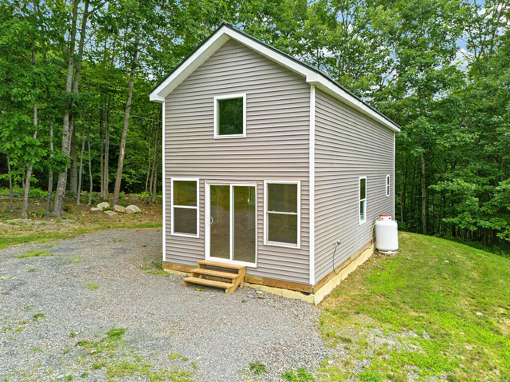 212 Ross Hill Road