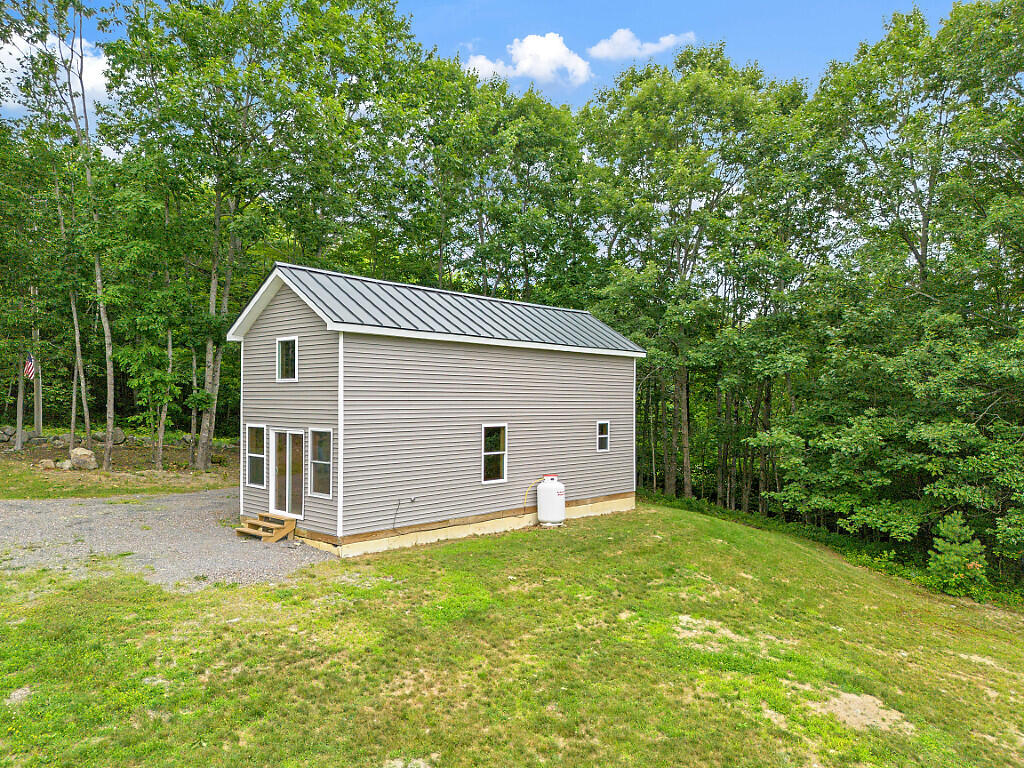212 Ross Hill Road
