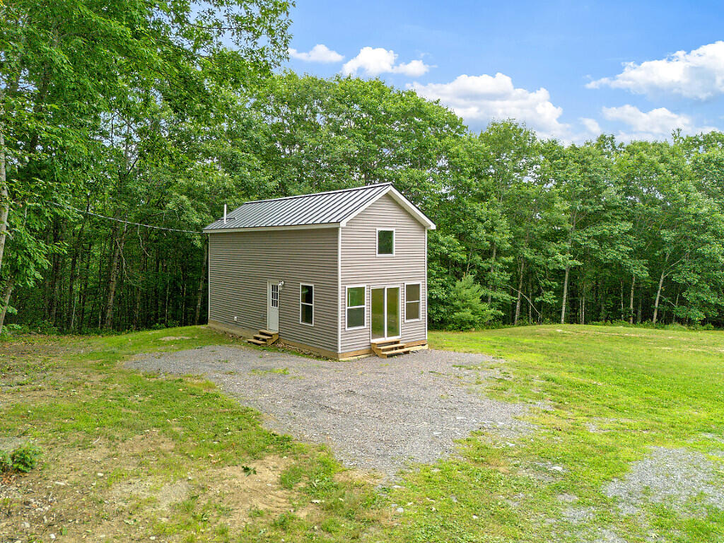 212 Ross Hill Road