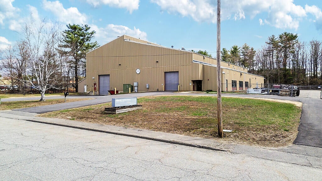 60 Darin Drive