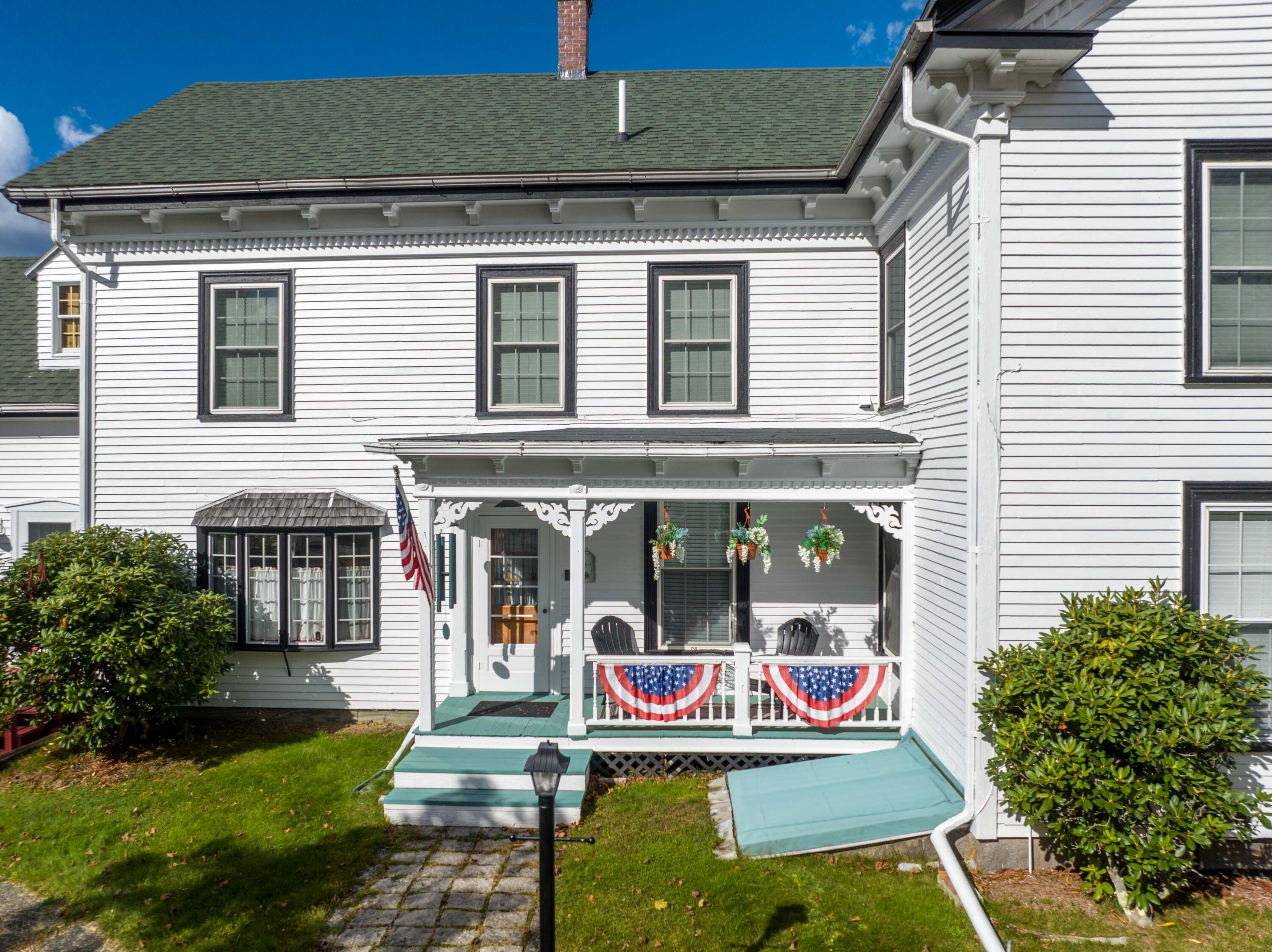 44 Broadway Street
