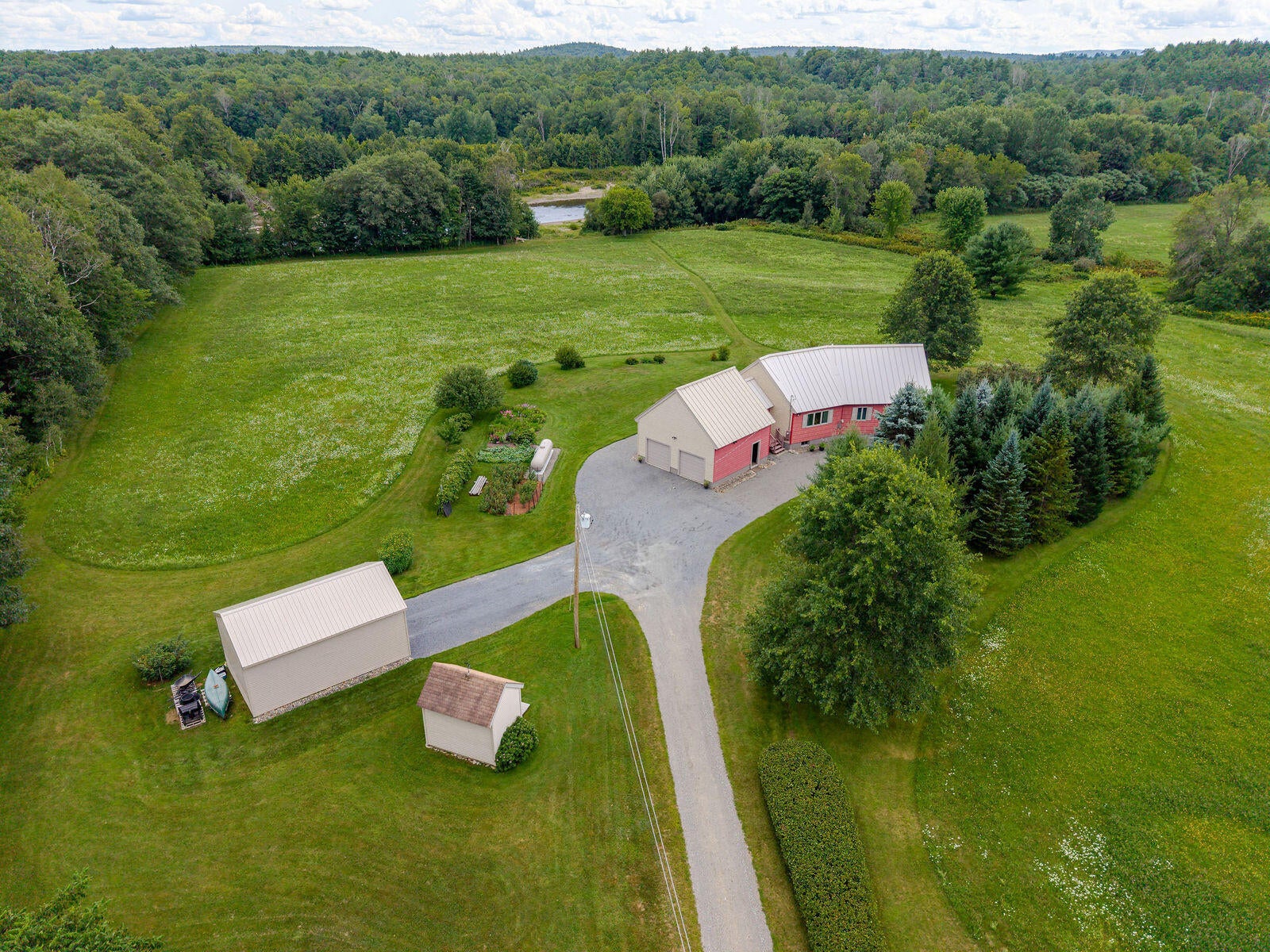473 Sandy River Road