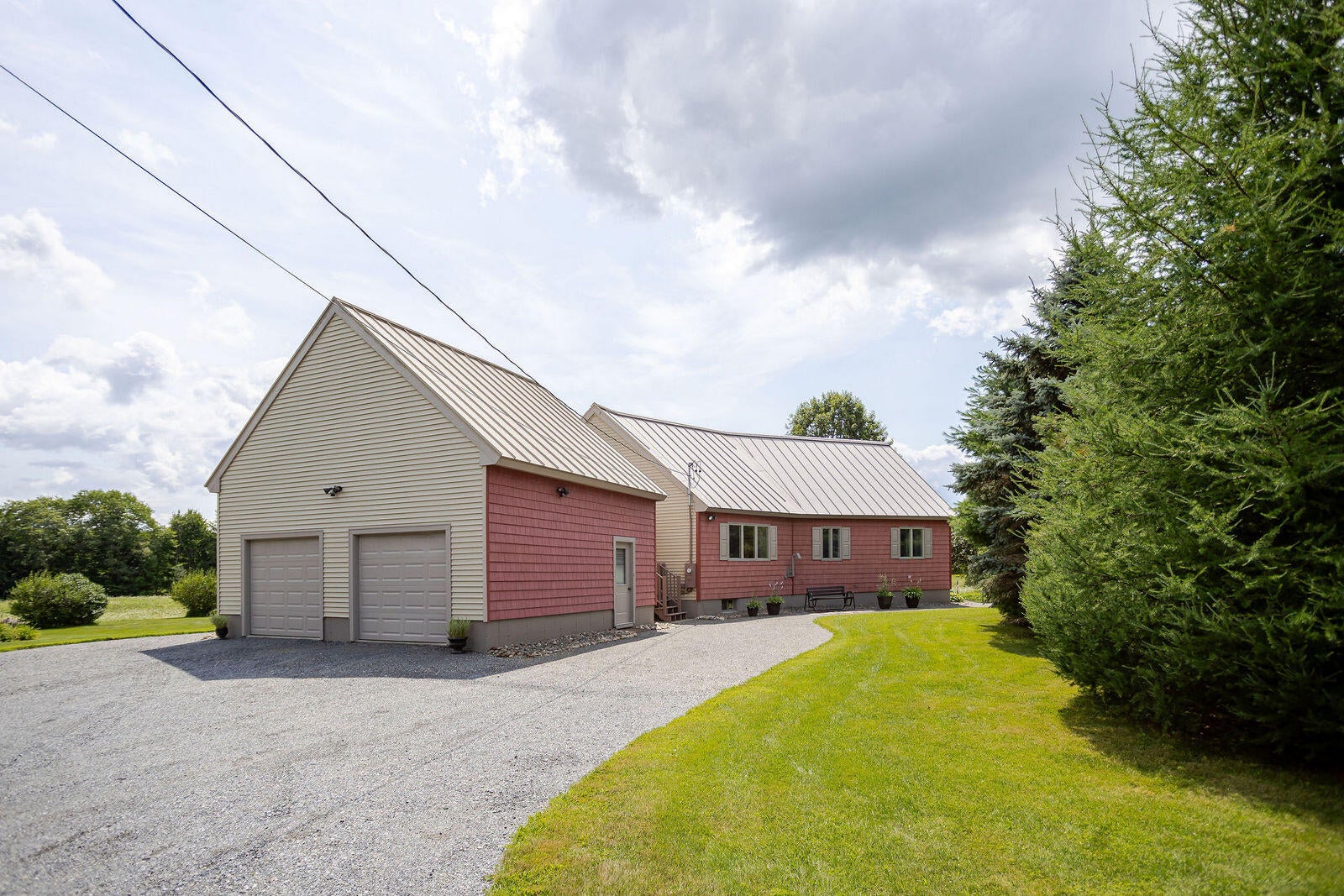 473 Sandy River Road